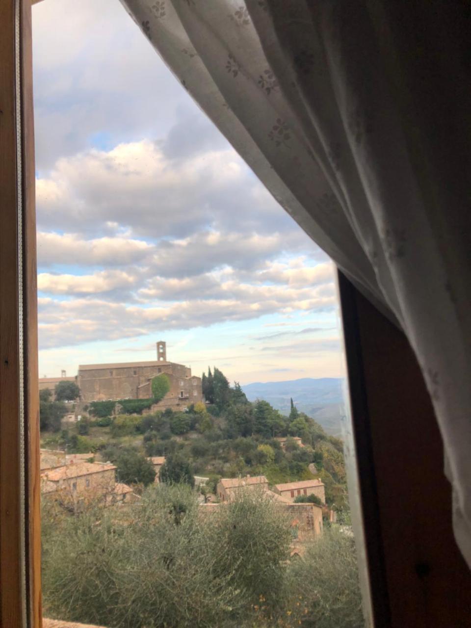 Hotel A Tuscan View Montalcino Exteriér fotografie